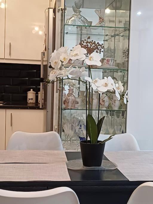 Apartment Seaside 2bd Varkiza