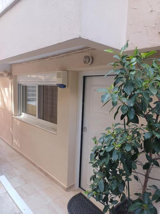 Seaside 2bd Varkiza